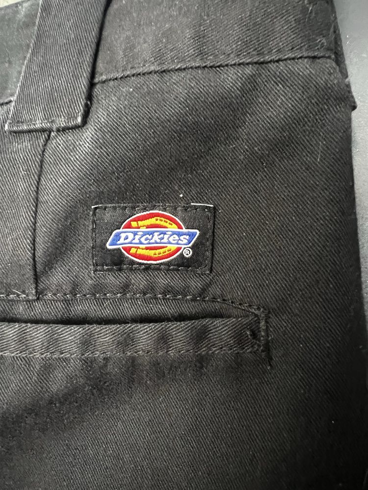 Czarne spodnie Dickies – Slim Fit, rozmiar W31/L34