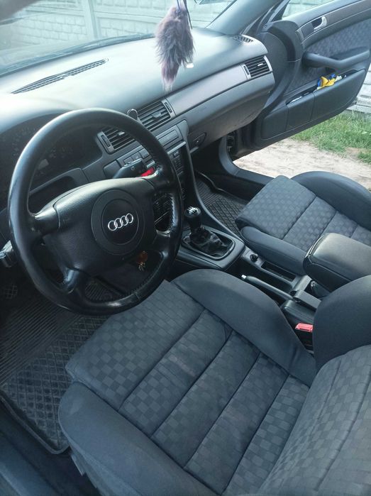 Audi A6 Avant  2.4 Ben/gaz