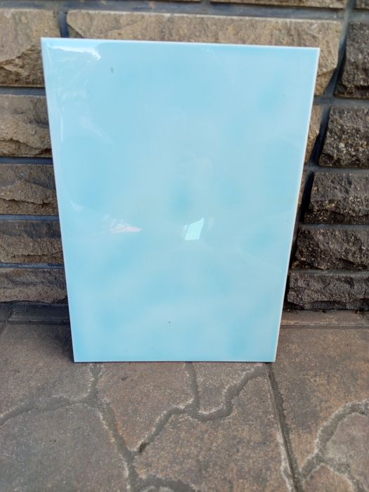 Кафель настенный , остатки