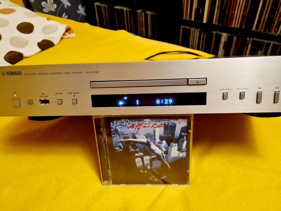 Yamaha cd s 300 bardzo dobry odtwarzacz