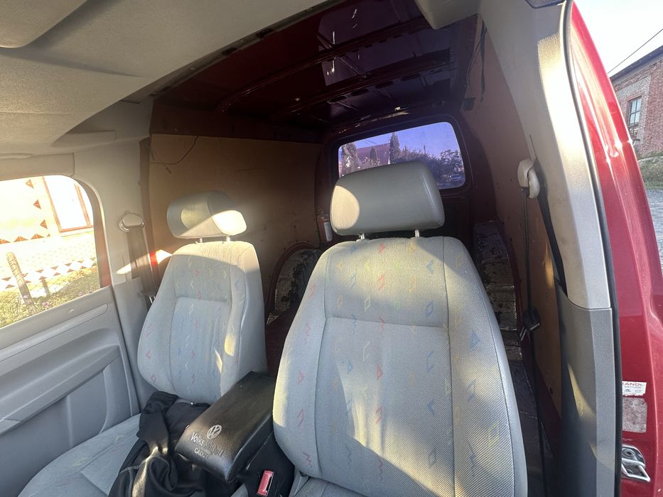 Продам Volkswagen Caddy