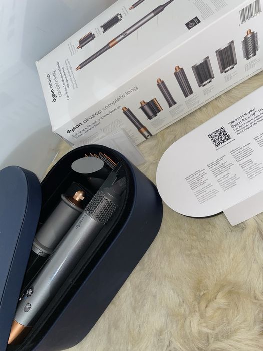 Стайлер Dyson.