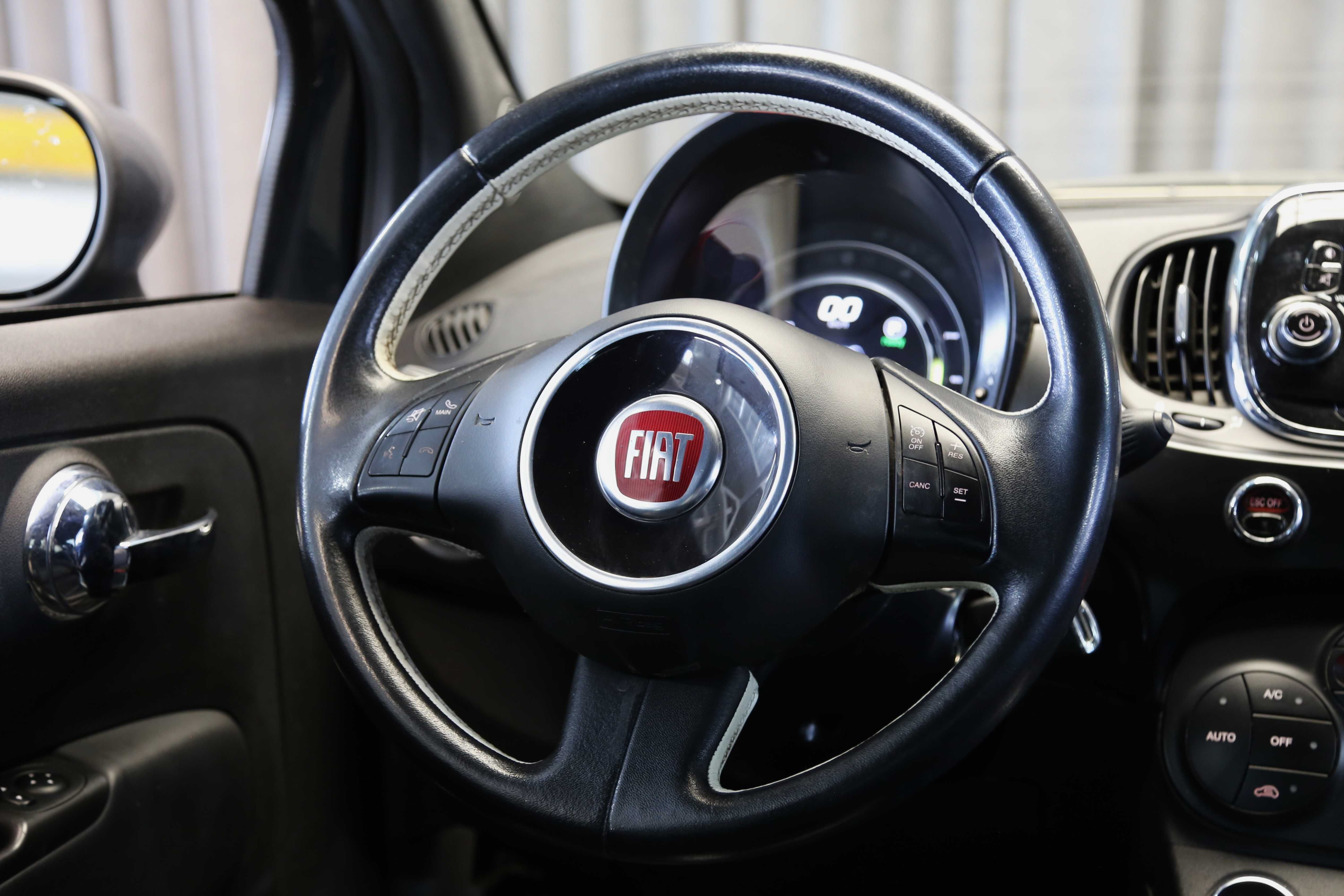 Fiat 500e 2016 року