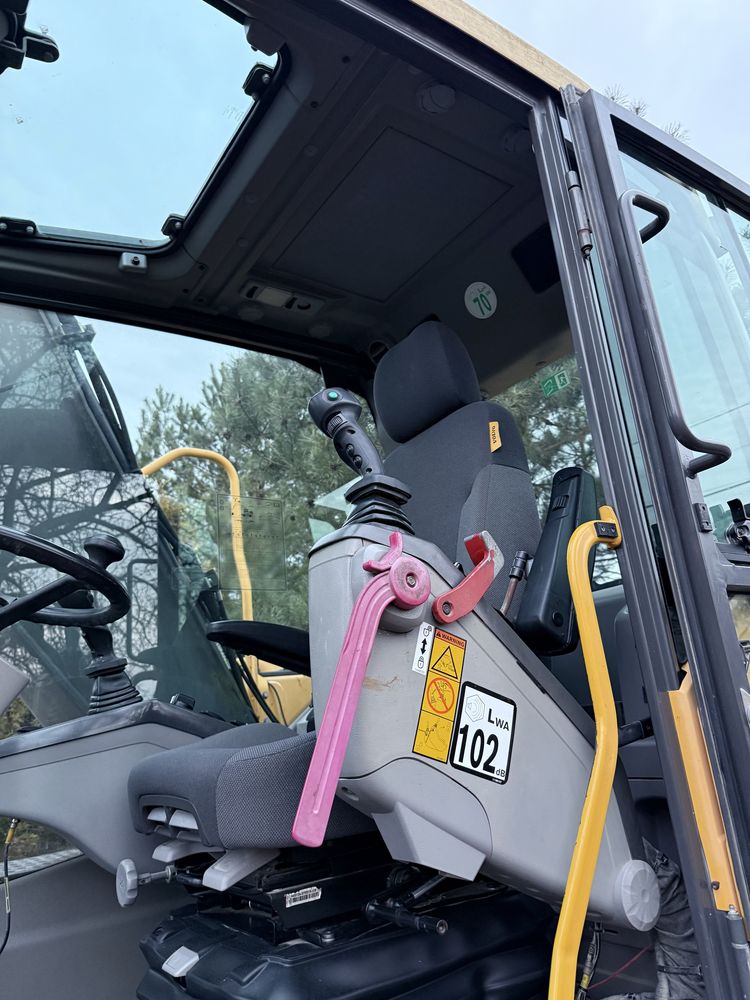 VOLVO EW180C Rototilt Koparka Kołowa Oryginał