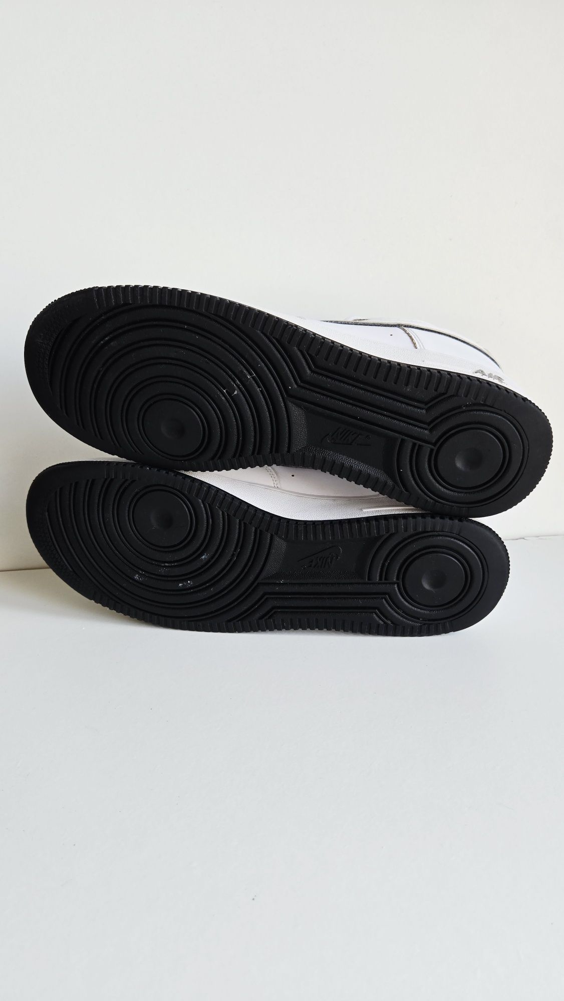 Nike Air Force 1 '07 oryginalne rozmiar 45