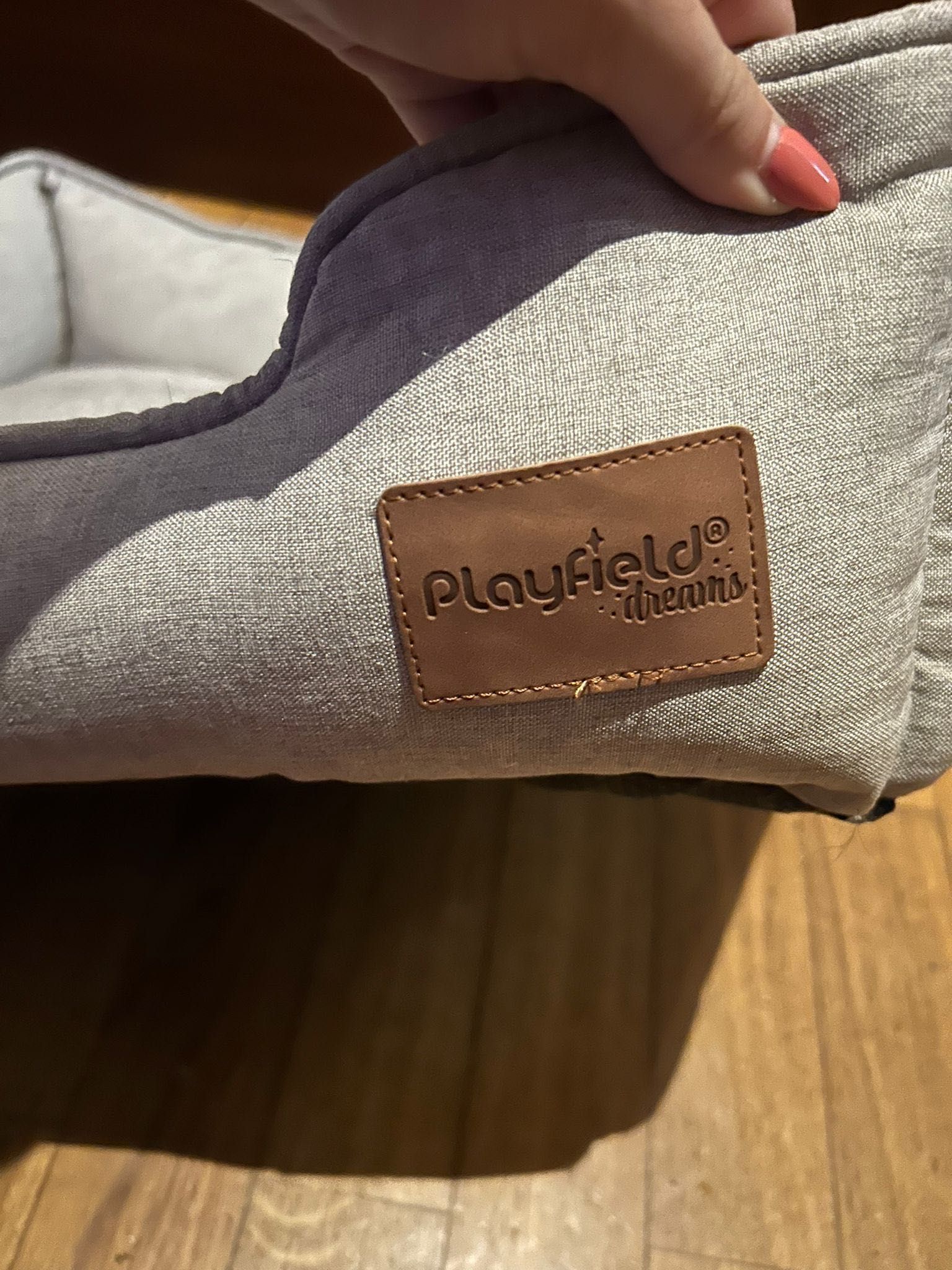 Cama cão Playfield como nova