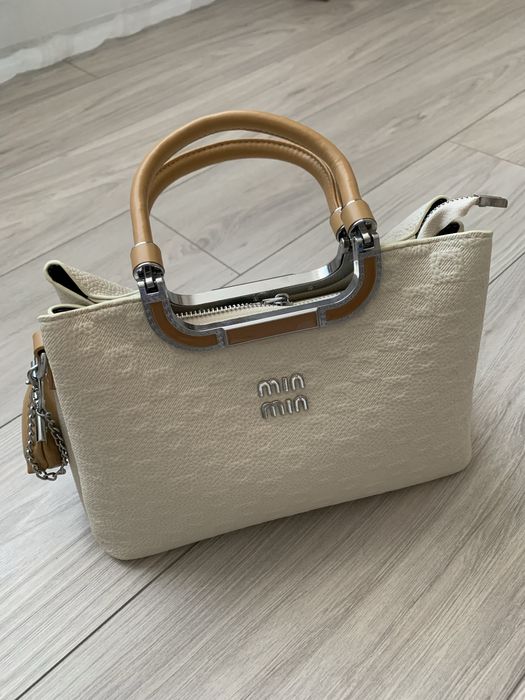 Продам сумку нову