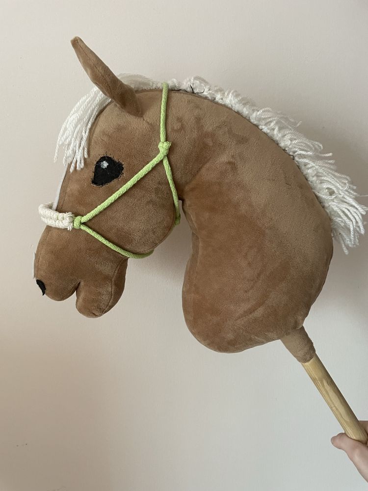 Hobby horse koń na kiju