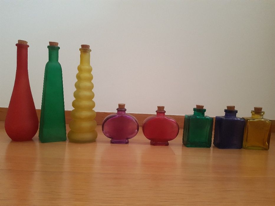 Frascos de vidro coloridos para decoração (bom estado)