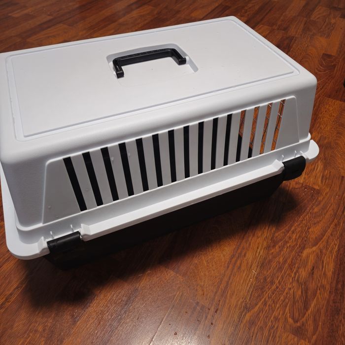 Большая переноска для животных, кот , собака в идеальном состоянии