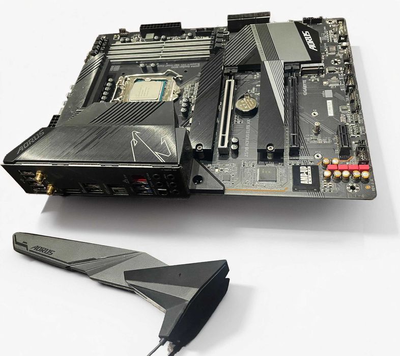 КОМПЛЕКТ Материнська плата і процесор Intel Z590 + 11900KF | ВЖИВАНЕ |