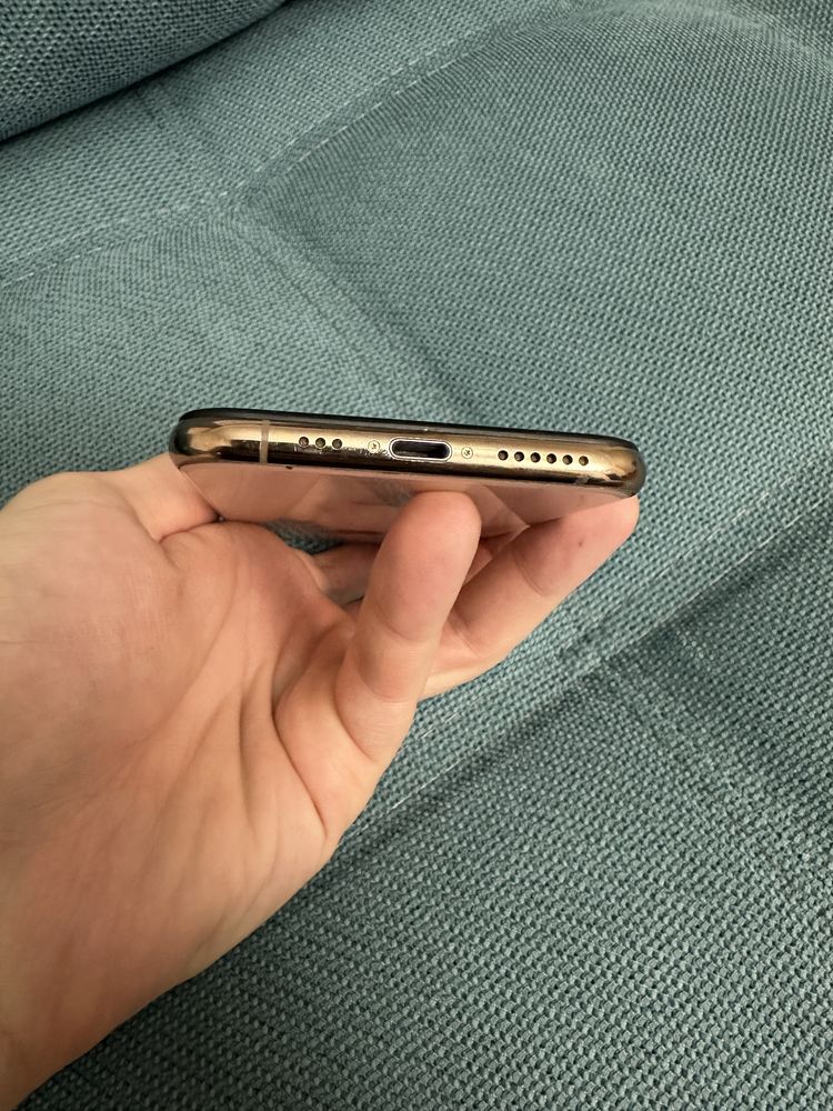 Iphone xs 64gb newerlock