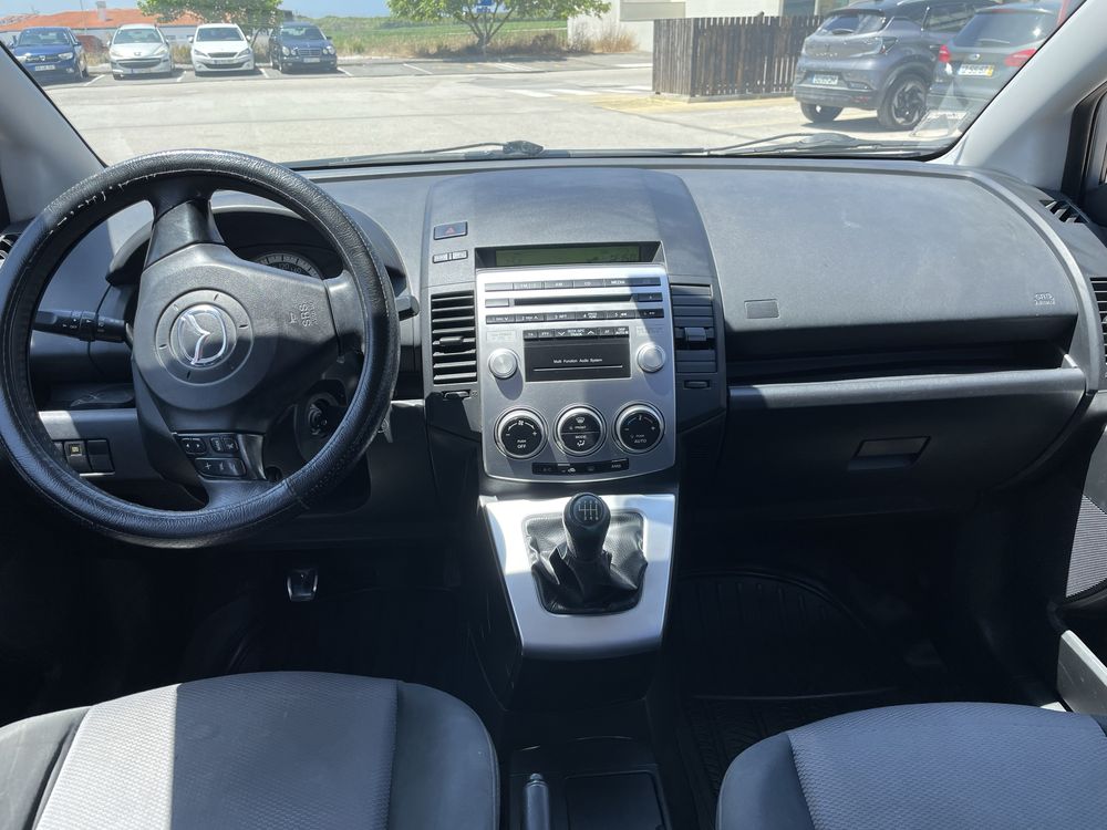 Mazda 5 - 7 lugares