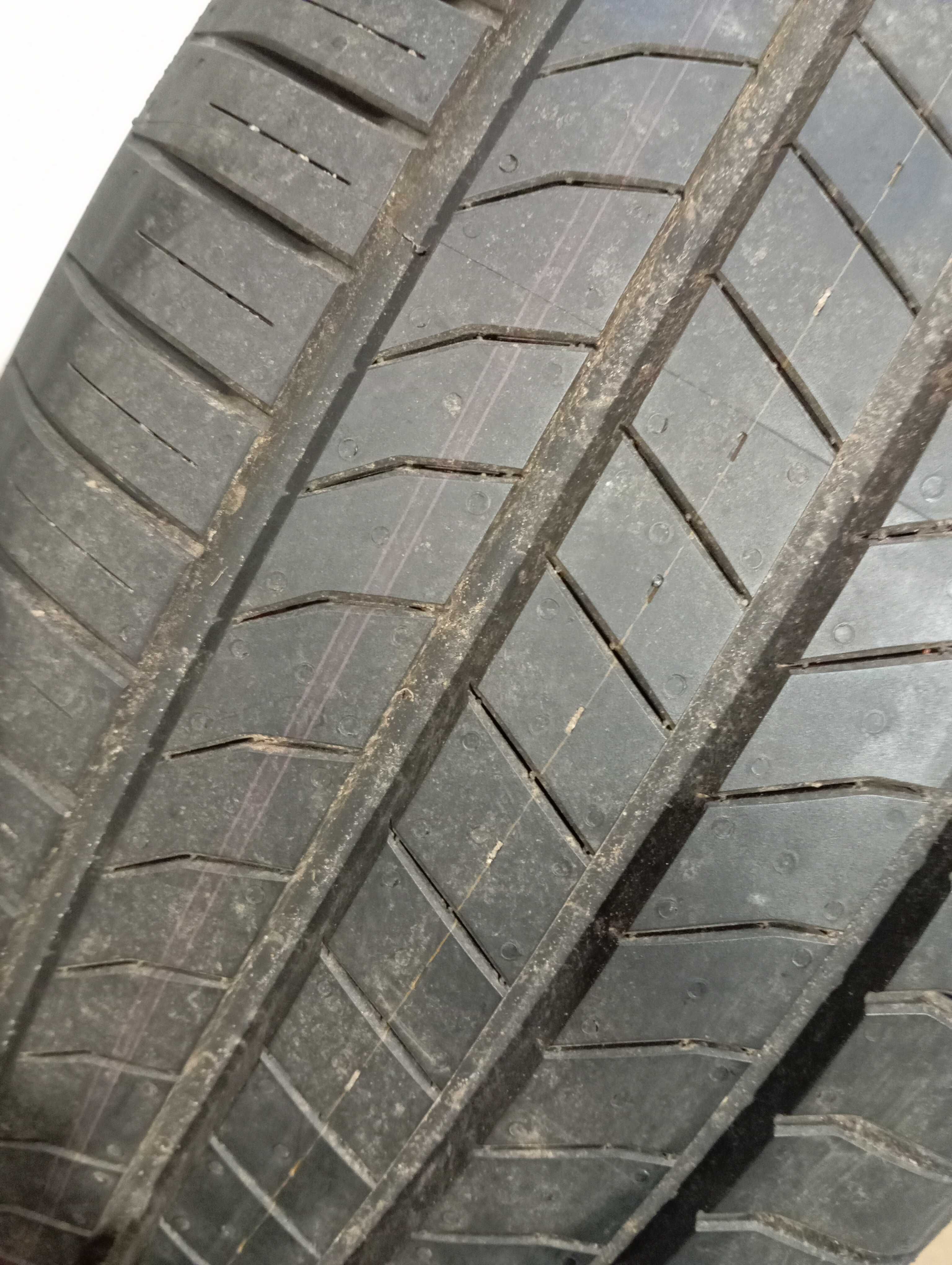 1x 215/60 R17 96H Nexen N'Fera Primus 2023r 7mm DEMO