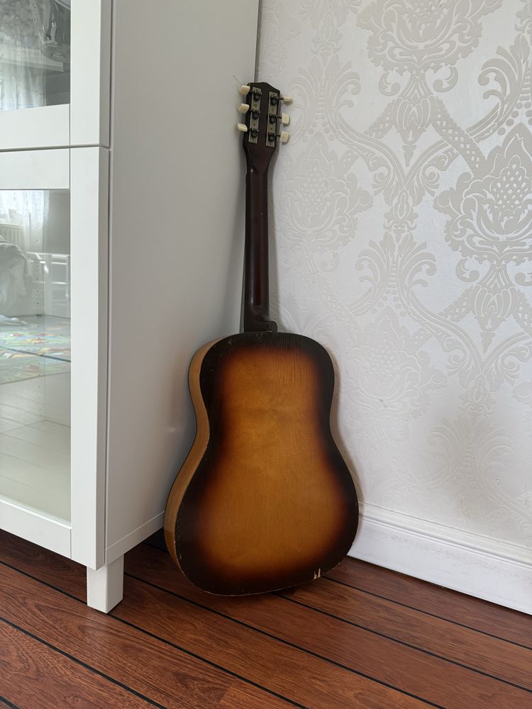 Piękna klasyczna gitara Akustyczna Polskiej firmy Defil