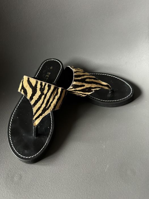 Шлепанцы. Шлепки. Сабо. Шлепанці. Мюлі. Некст. Шкіра. Сандалії