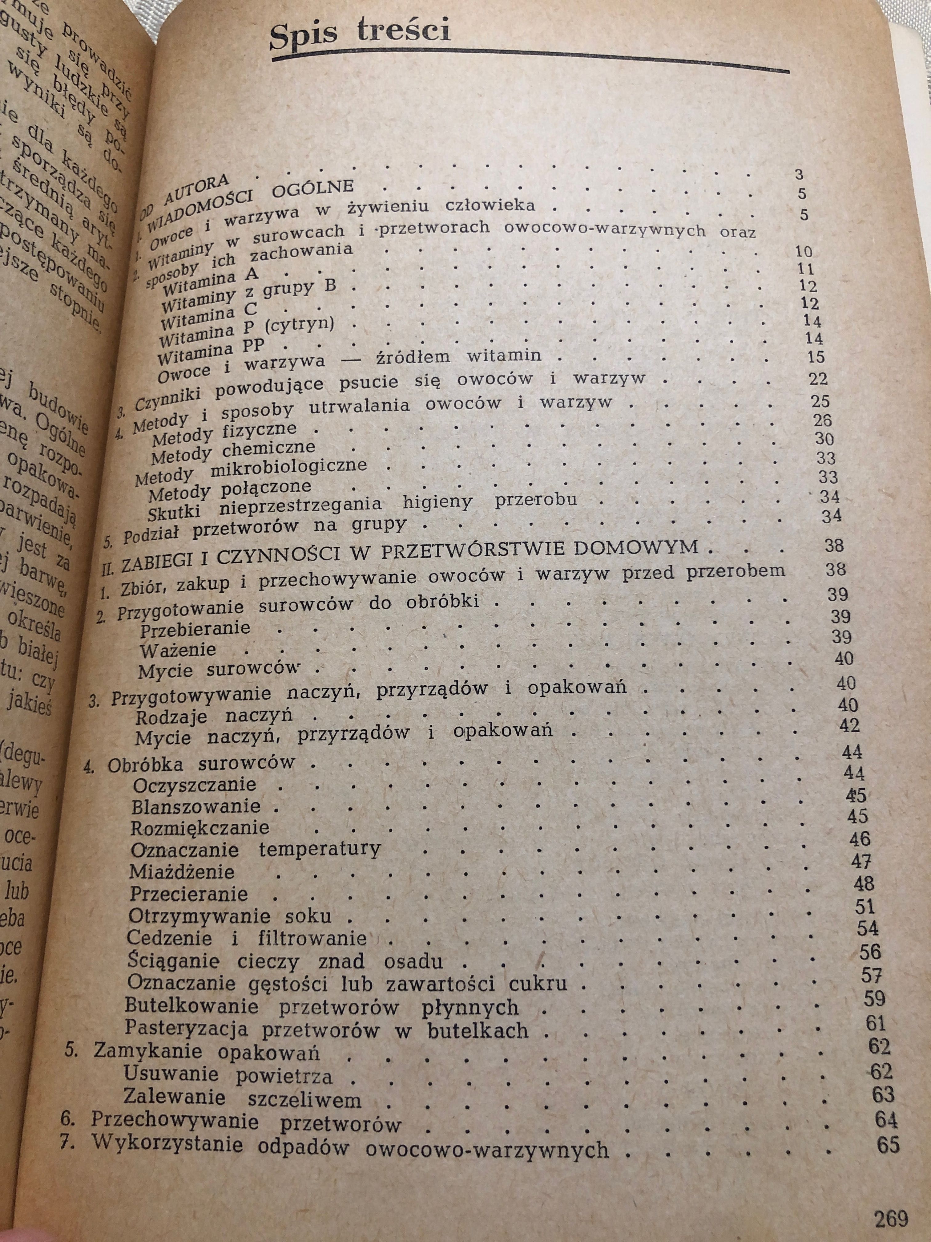 Domowe przetwory z owoców i warzyw. Andrzej Mering