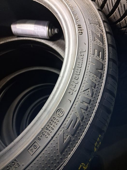 235/45 18 Kumho Izen kw 27 шини б/в зима Комплект
