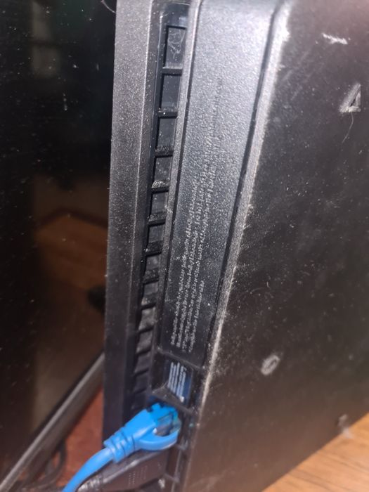 Playstation 4, ps4 slim 1 tb