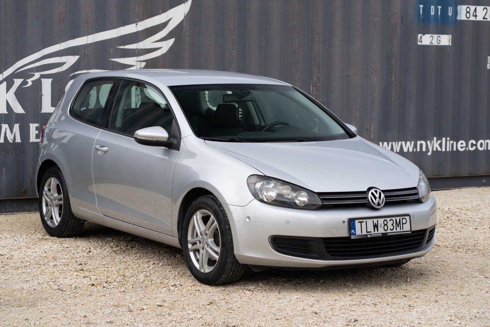 VW Golf VI 1.4 MPI 80KM * climatronic * 2x PDC * sam parkuje * zadbany