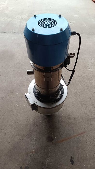 Zaciąg tworzywa, podajnik surowca Marse S.L.