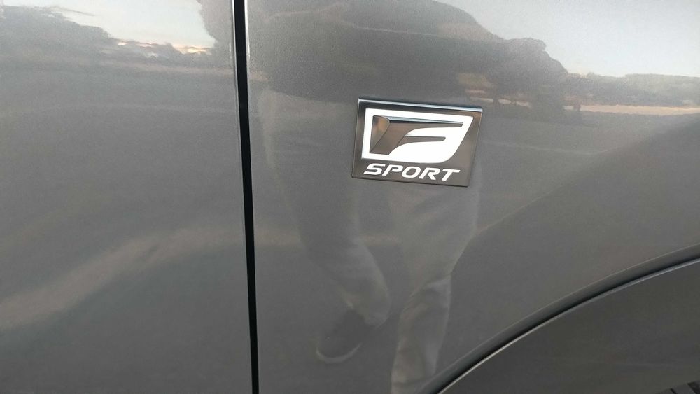 Lexus NX 300h F Sport híbrido 4WD + GPL