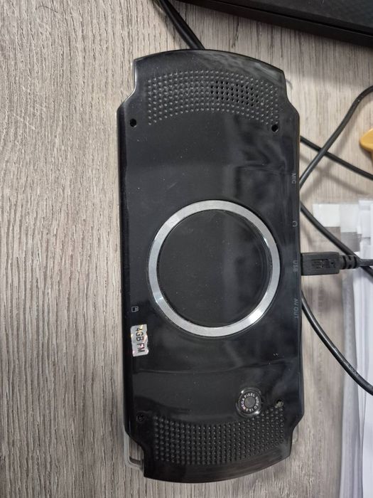 Игровая портативная приставка