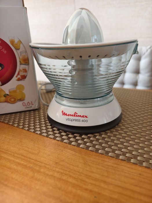 Espremedor MOULINEX Vitapress