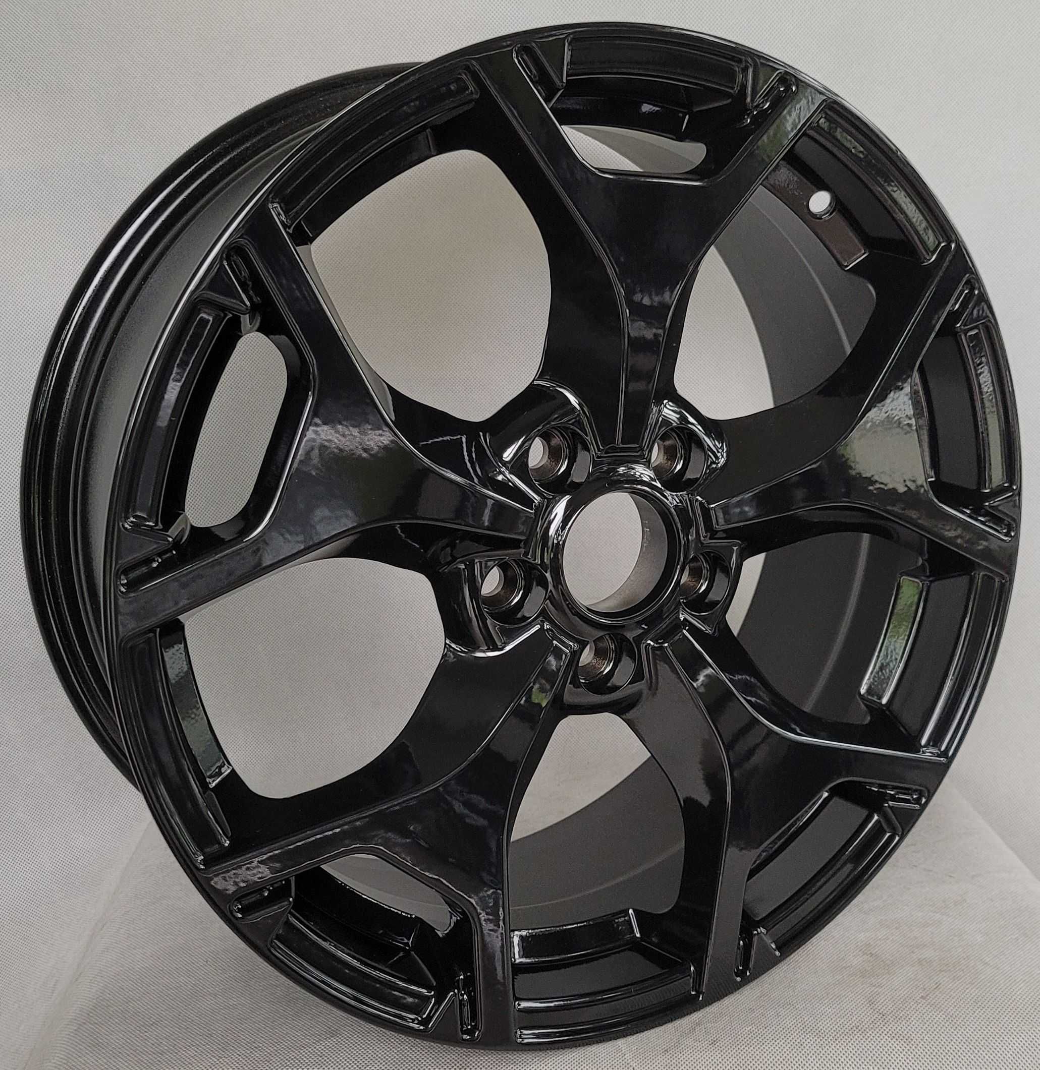 Felgi 17 Ford Mondeo 5 4 Focus 4 3 Kuga S-Max C-Max Volvo V60 V40 S40