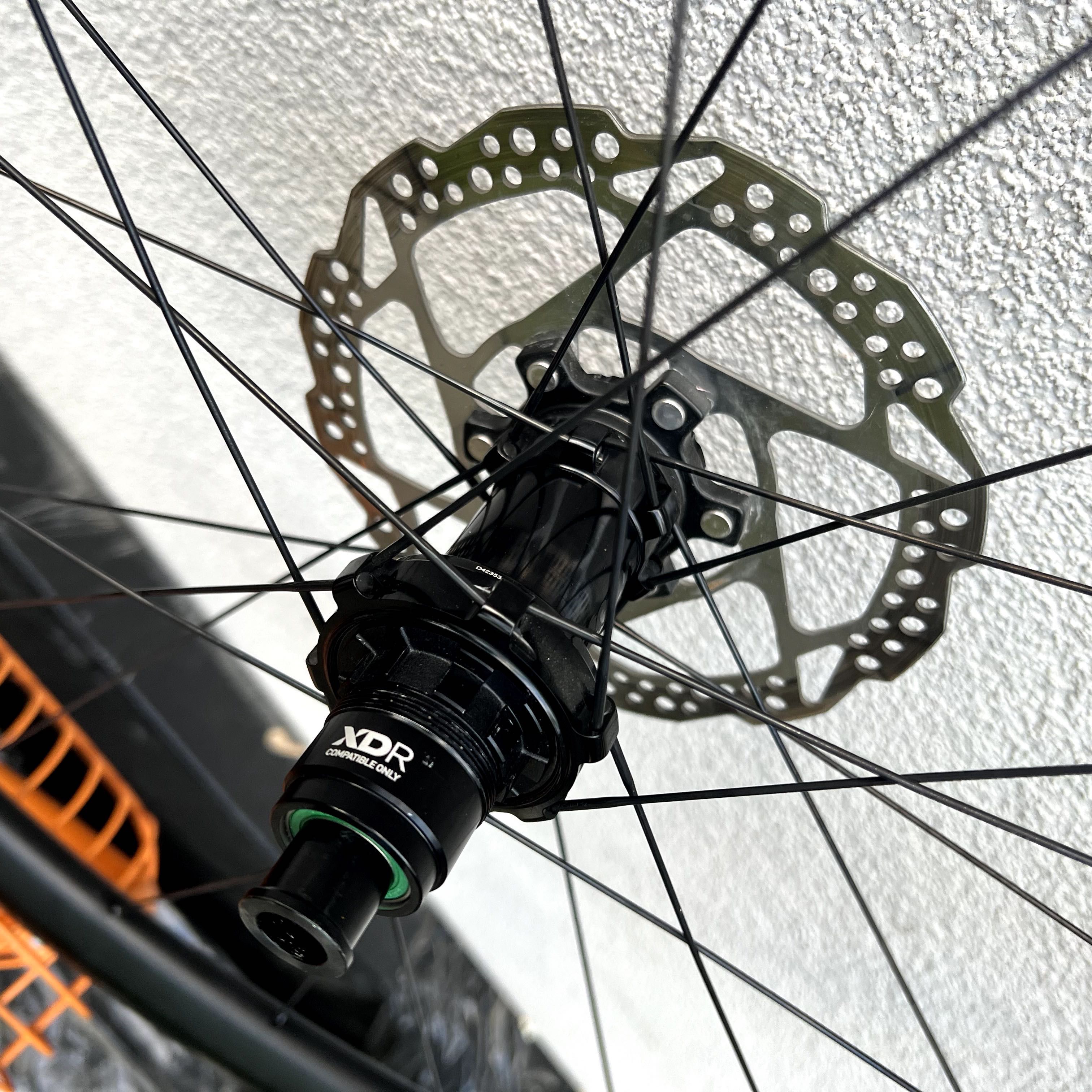 Koła ROSE G-Thirty Disc LIGHT 28"/700 C Gravel, Shimano + XDR, OKAZJA!