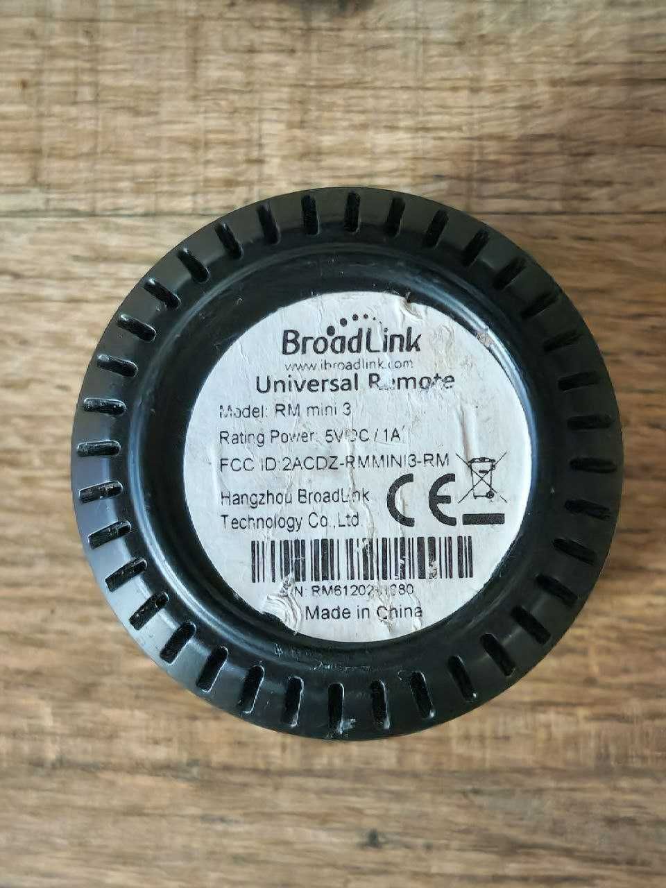 Универсальный Wi-Fi пульт дистанционного управления Broadlink RM mini3