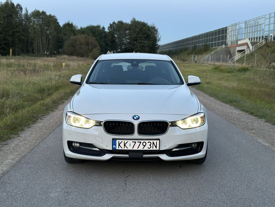 Bmw F31  HuD HaK LoPaTki