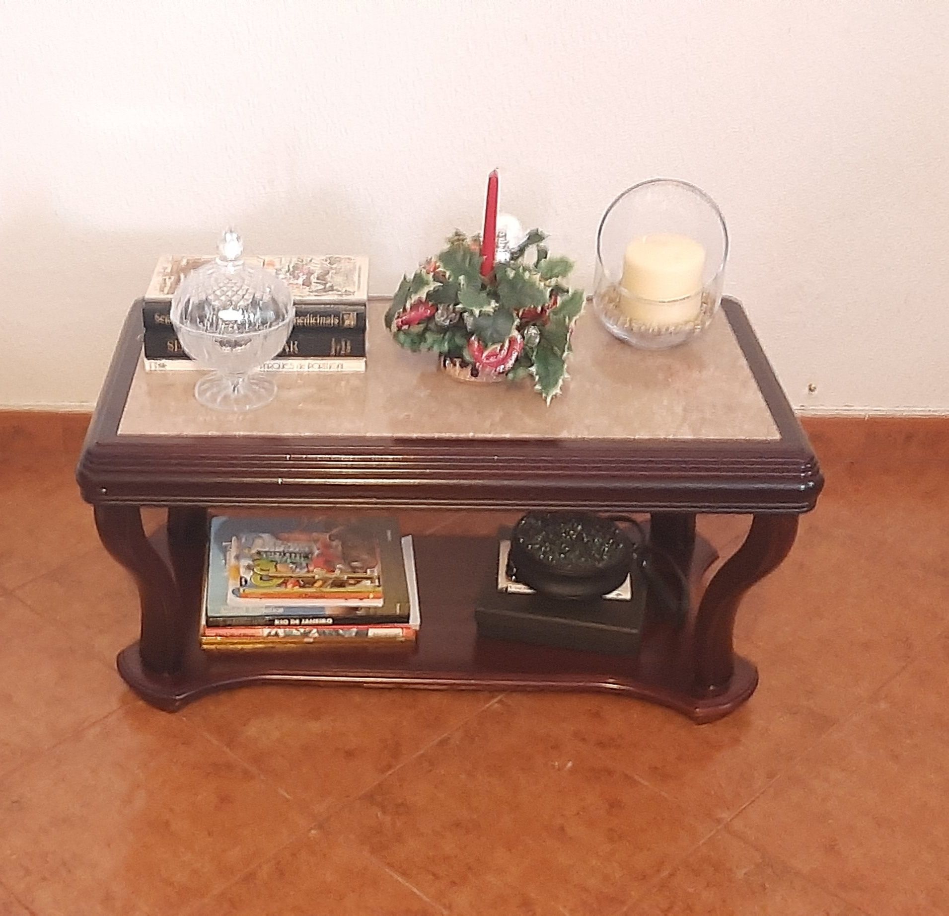 Móveis de sala e mesa de centro ,mesa de canto, móvel de televisão ,