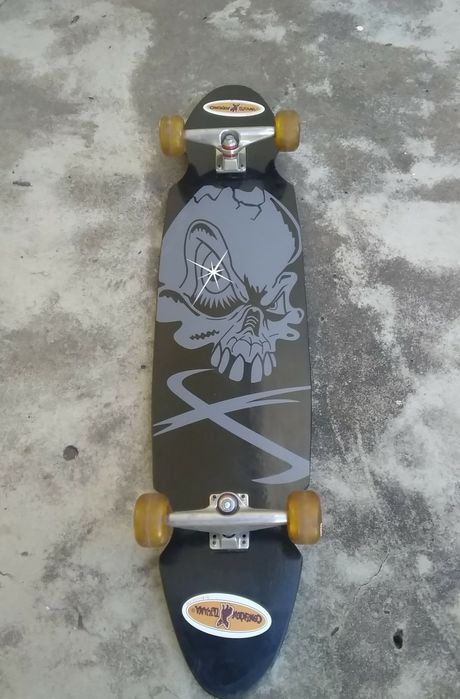 Skate longboard marca Boomerang