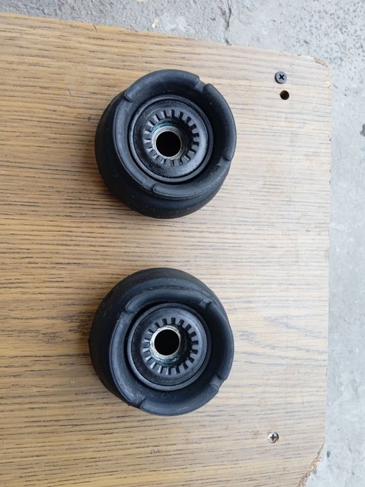 Опора амортизатора с подшипником, комплект