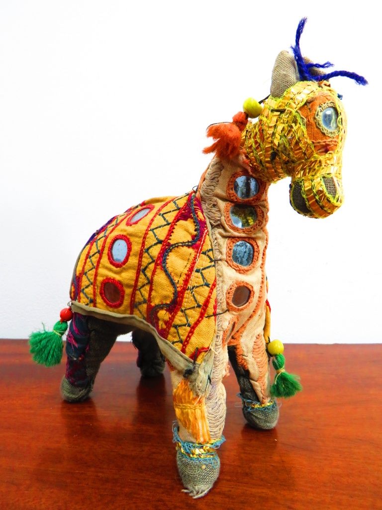 Cavalo em tecidos.