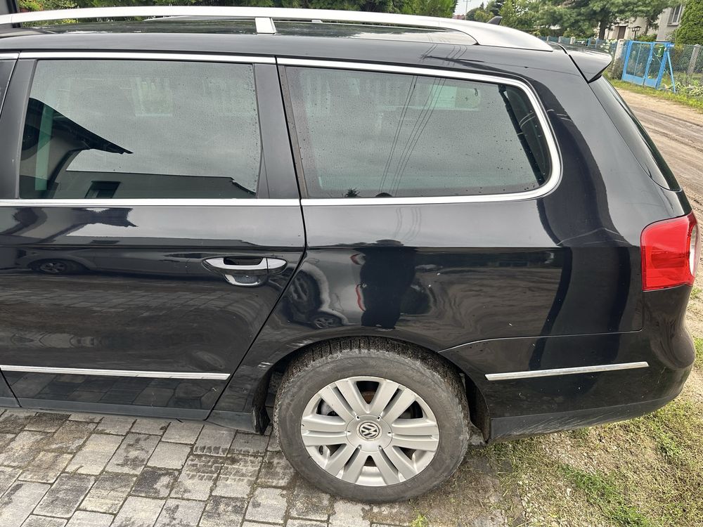 Passat B6 2.0tdi 170KM DSG highline HiFi 2007R