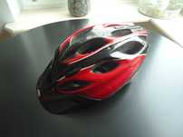 Kask rowerowy MTB z daszkiem BELL