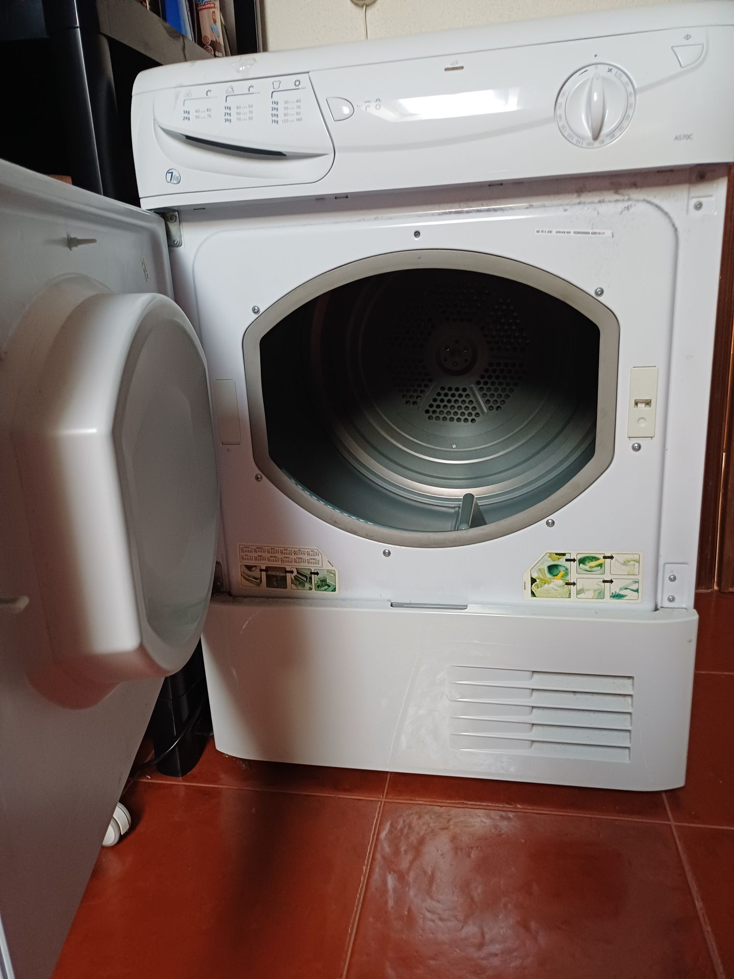 Maquina secar roupa Ariston
