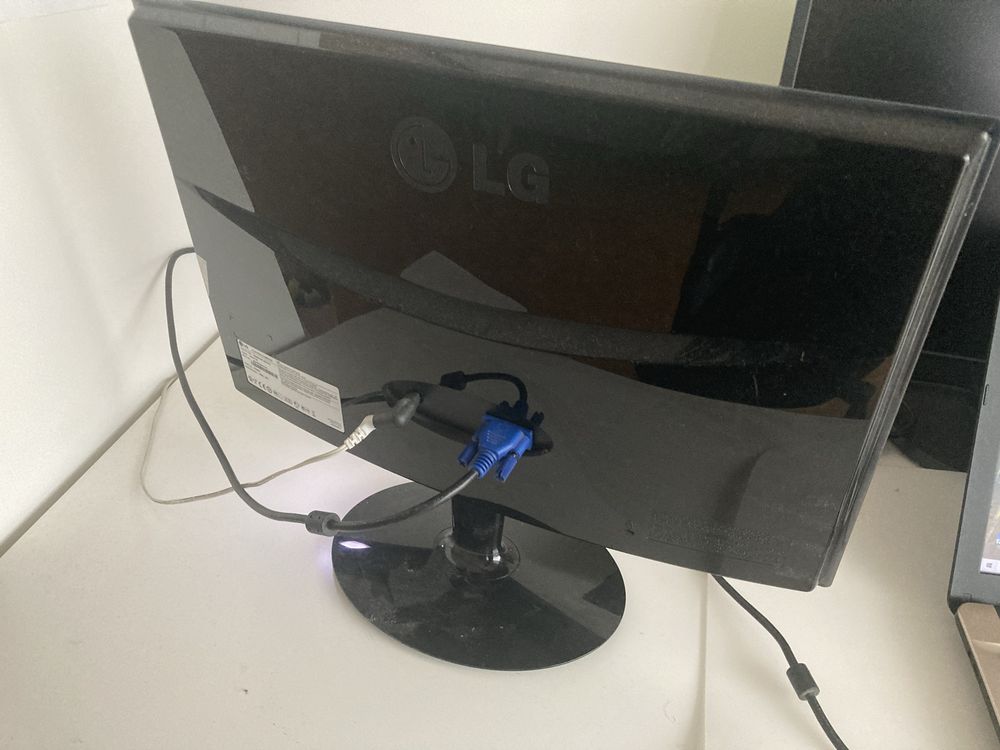 Monitor LG Flatron E1940S