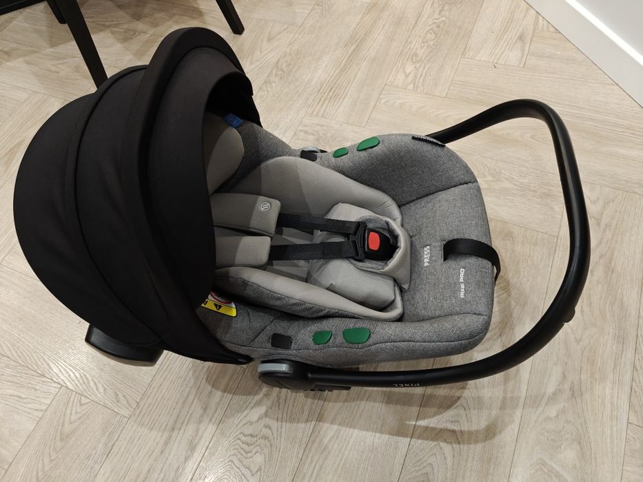 Fotelik samochodowy avionaut