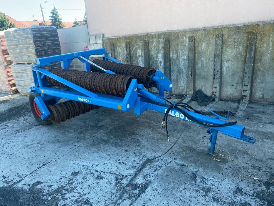 Wały posiewie Dalbo 5.1m , rolki , wał
