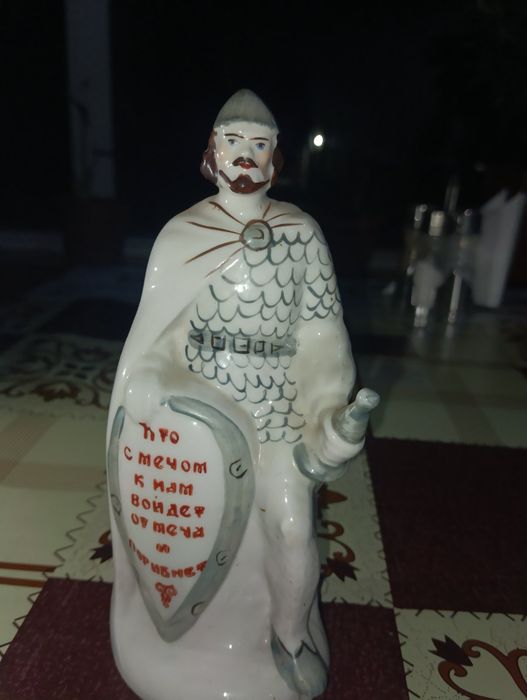 Продам статуэтки СССР.