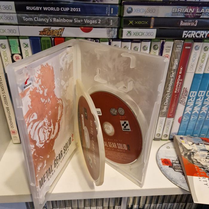 Metal Gear solid 2 sons of liberty ps2 PlayStation 2