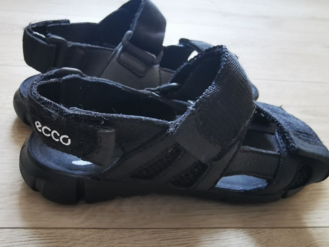 Sandałki Ecco rozmiar 32