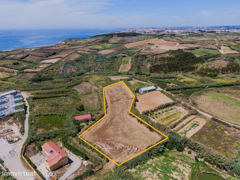 Oportunidade Única de Desenvolvimento em Terreno com Vista Mar