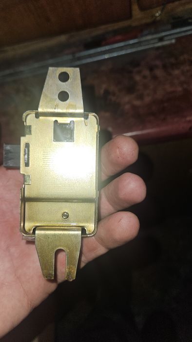 Реле зарядкі 24v