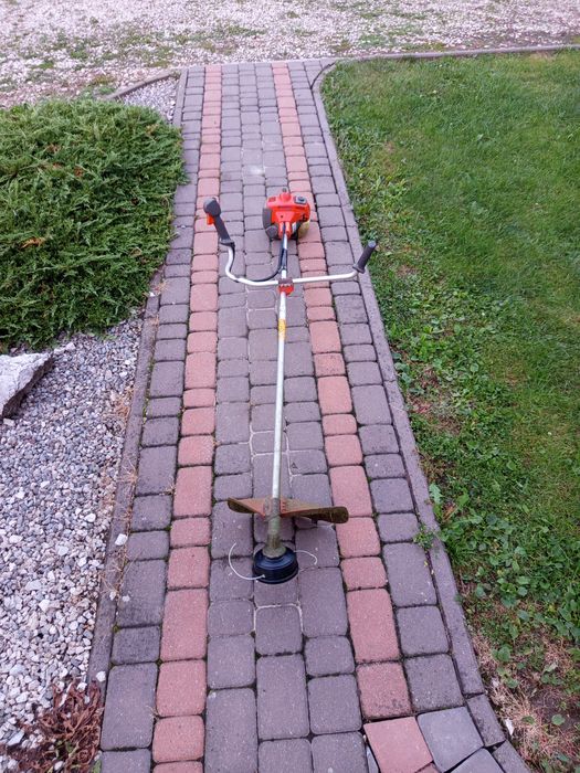 Kosa spalinowa stan b .dobry.