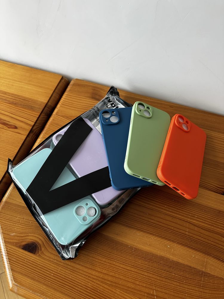 iPhone 15 plus 10x Case zestaw - 5 PLN sztuka !