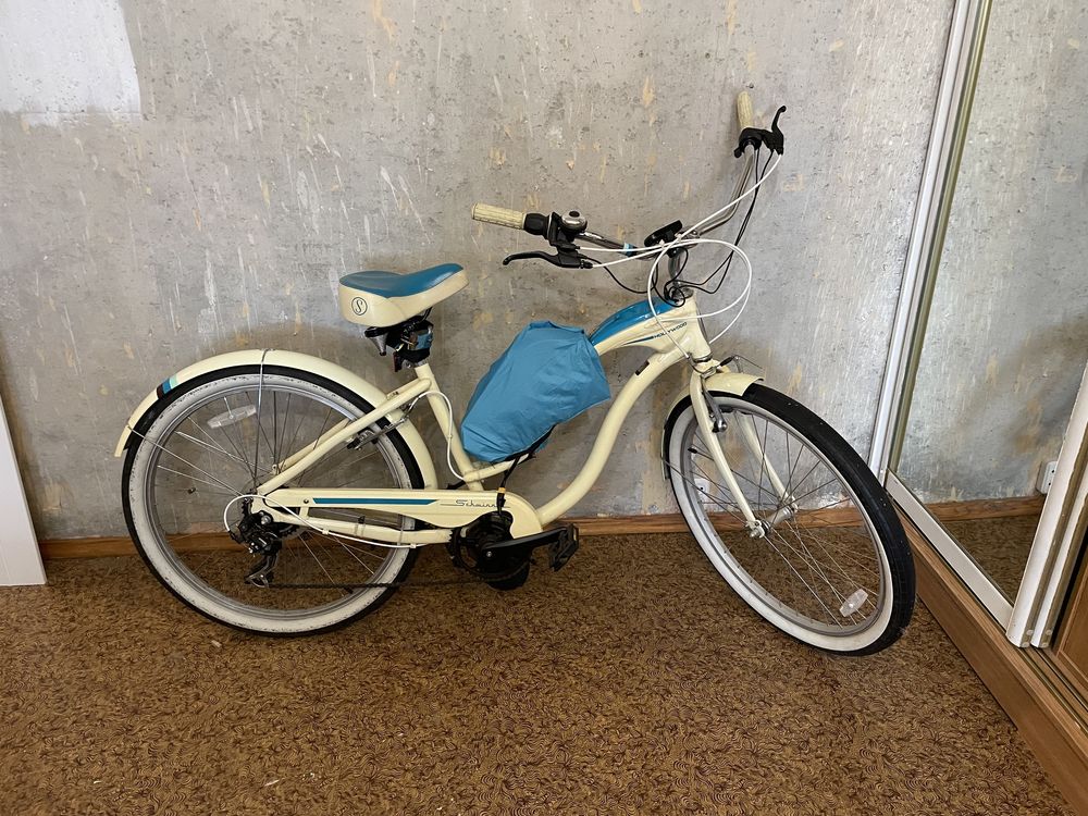 Кастомний електровелосипед Schwinn Hollywood 26”